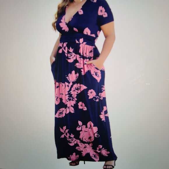 Women's Maxi Dress - Picture 2 of 6